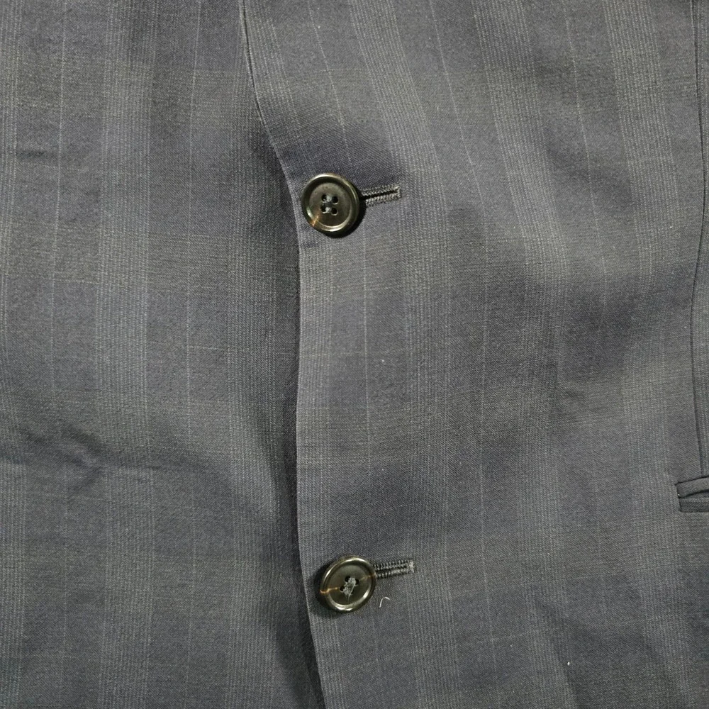 Hugo Boss Mens Navy Shadow Plaid 2 Button Suit Jacket Blazer 44L Union USA Made